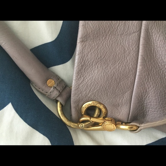 MARC BY MARC JACOBS Classic Q Hiller Mini - Picture 2 of 5