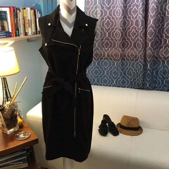Calvin Klein Dresses & Skirts - Calvin Klein Zipper Dress 🐞