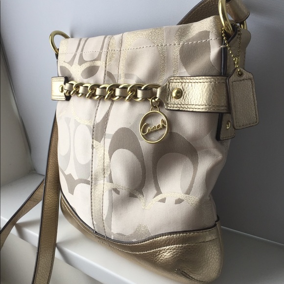 🌟Coach⭐️ Cross body purse - Picture 1 of 5