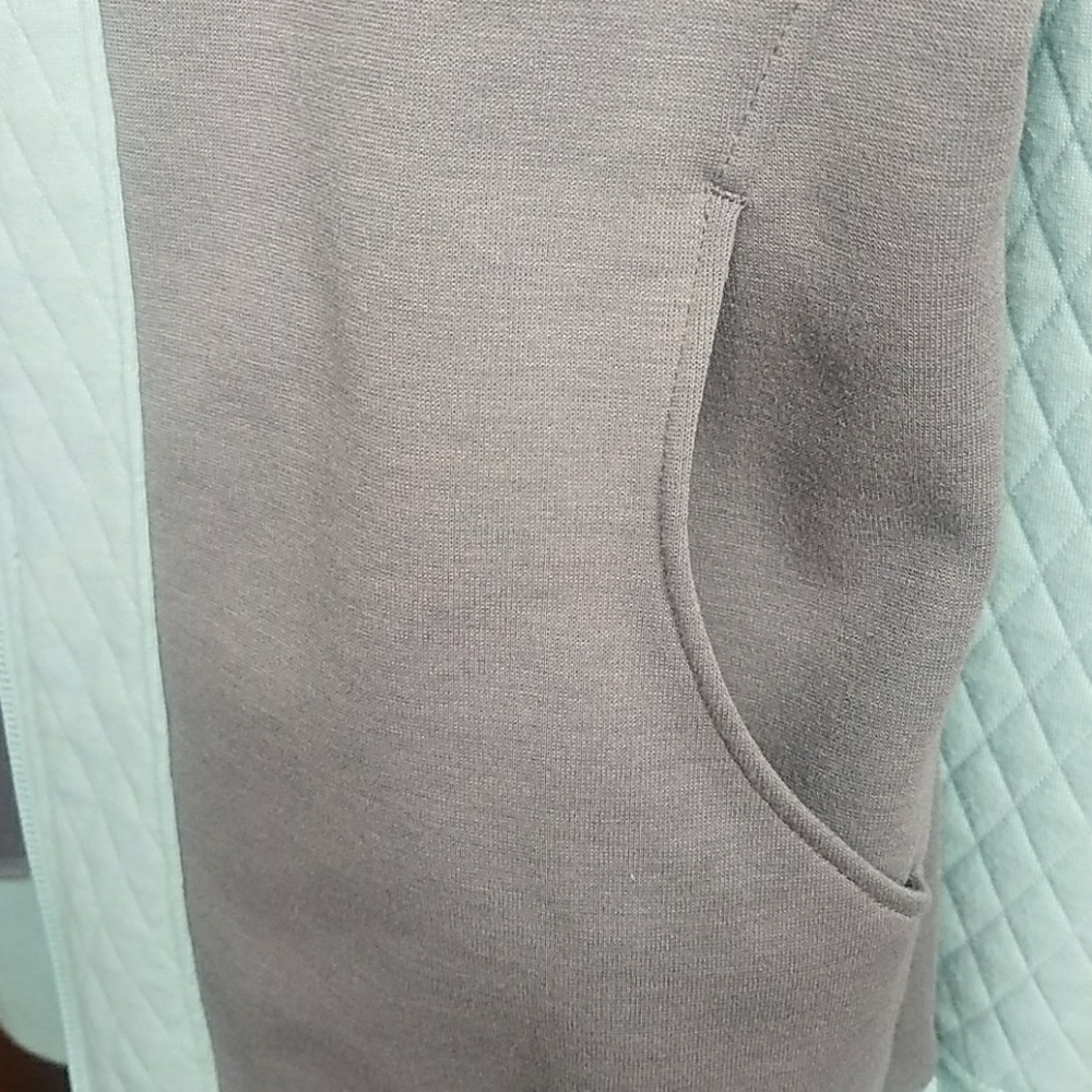 Jacket - Picture 4 of 5