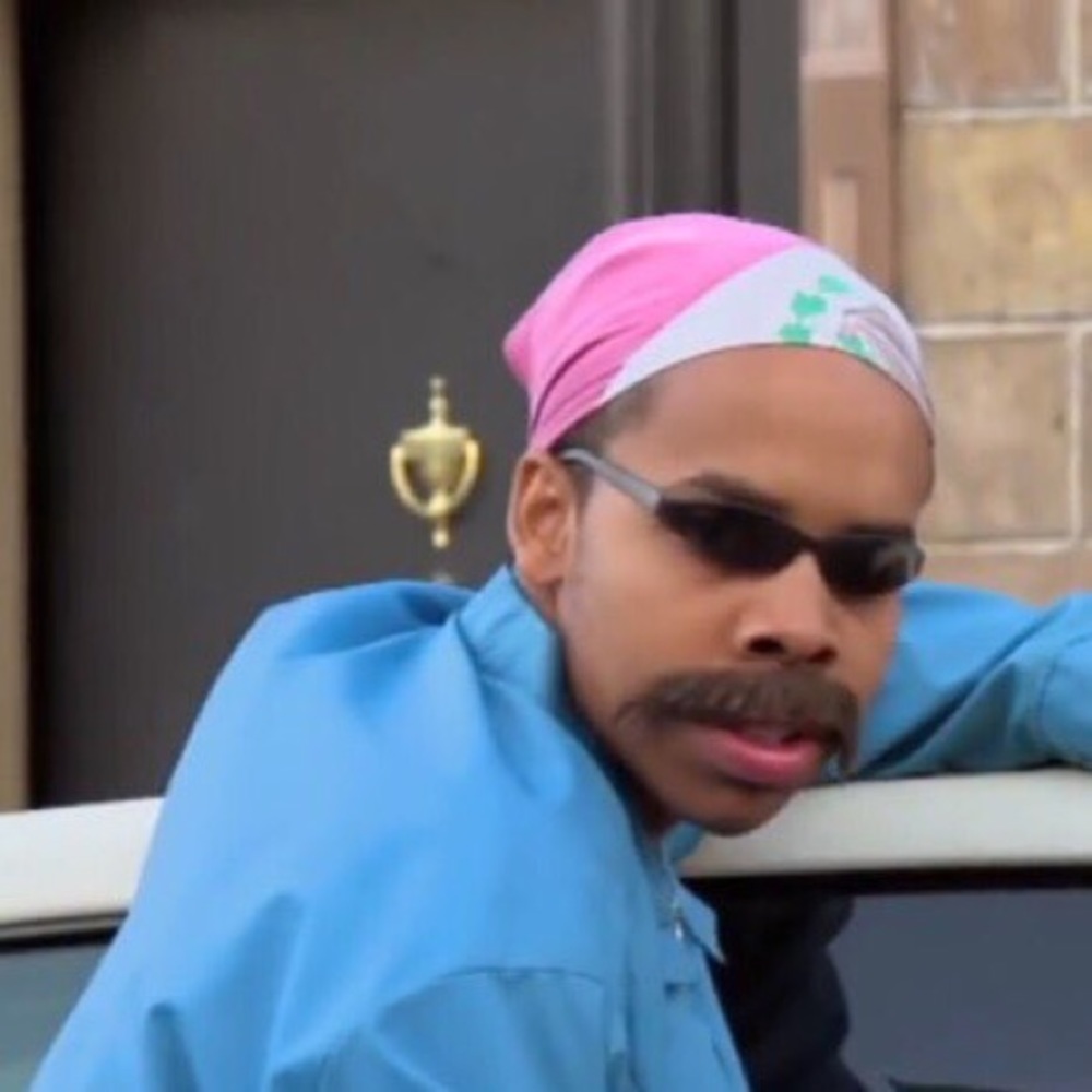 Meet your Posher, Adam