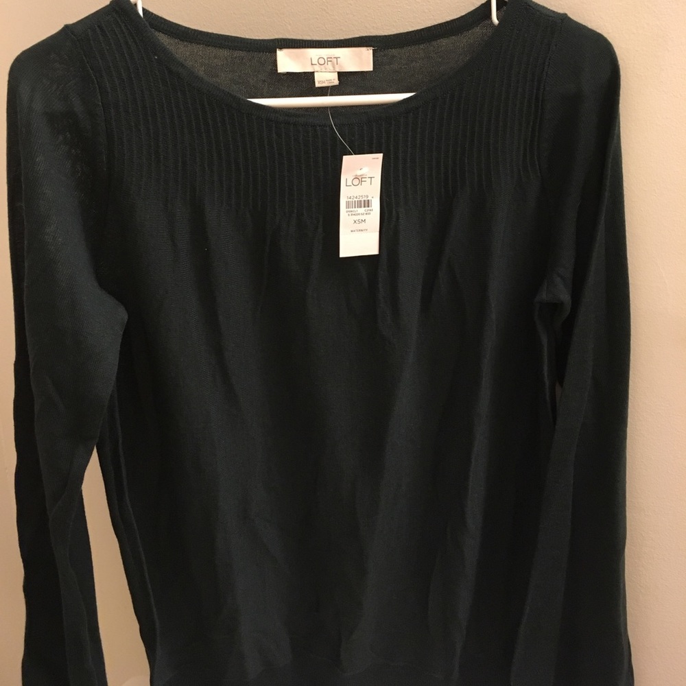 NWT maternity sweater