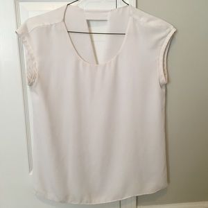 White short sleeve blouse
