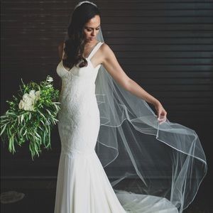 Infinity wedding veil by Toni Federici