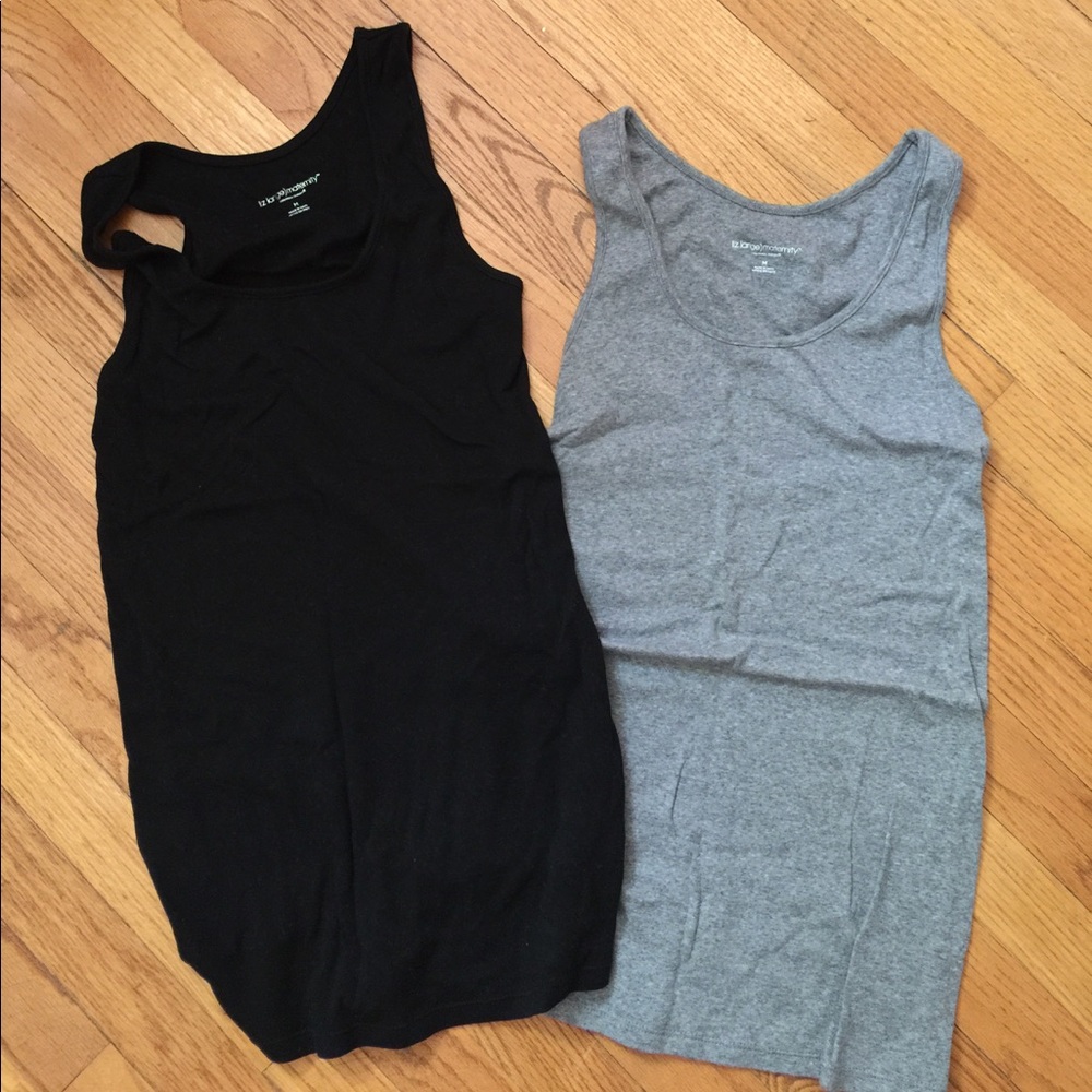 Liz Lange maternity tank tops