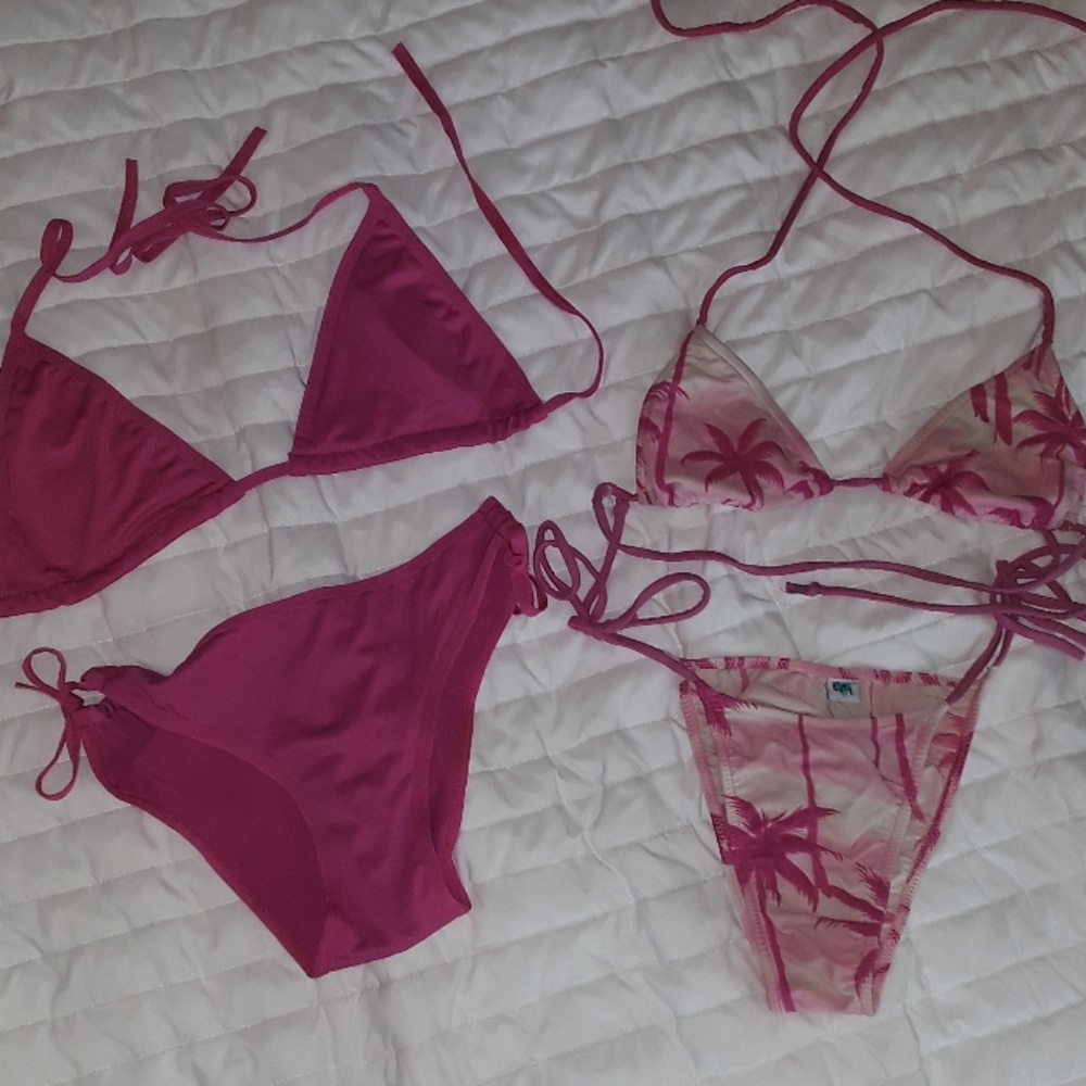 Size small swim suits pink one is brand new