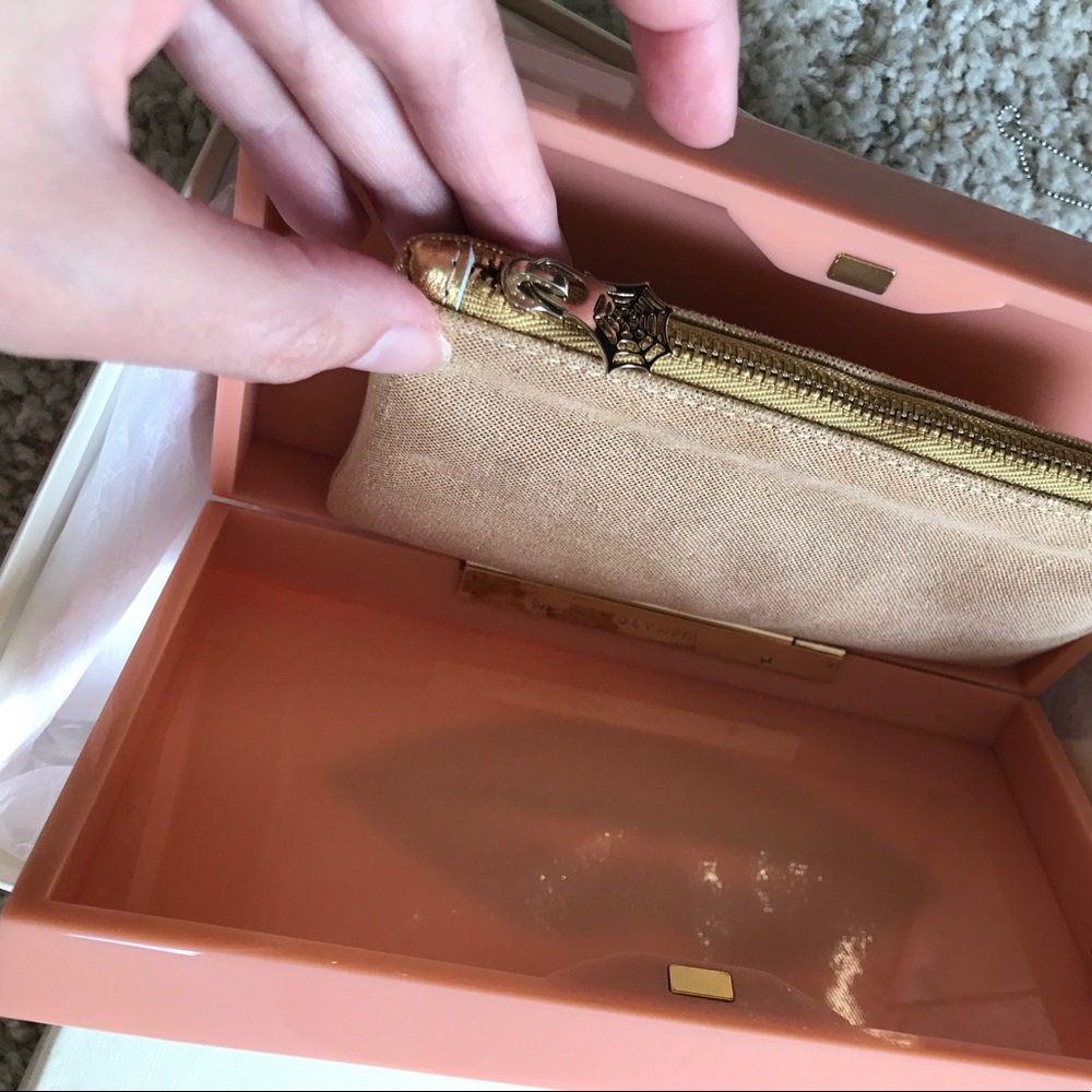 Charlotte Olympia Pandora Kiss Me Clutch 2xHP NWT - Picture 6 of 8