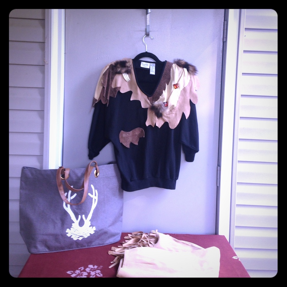 😊😊Faux Fur Top