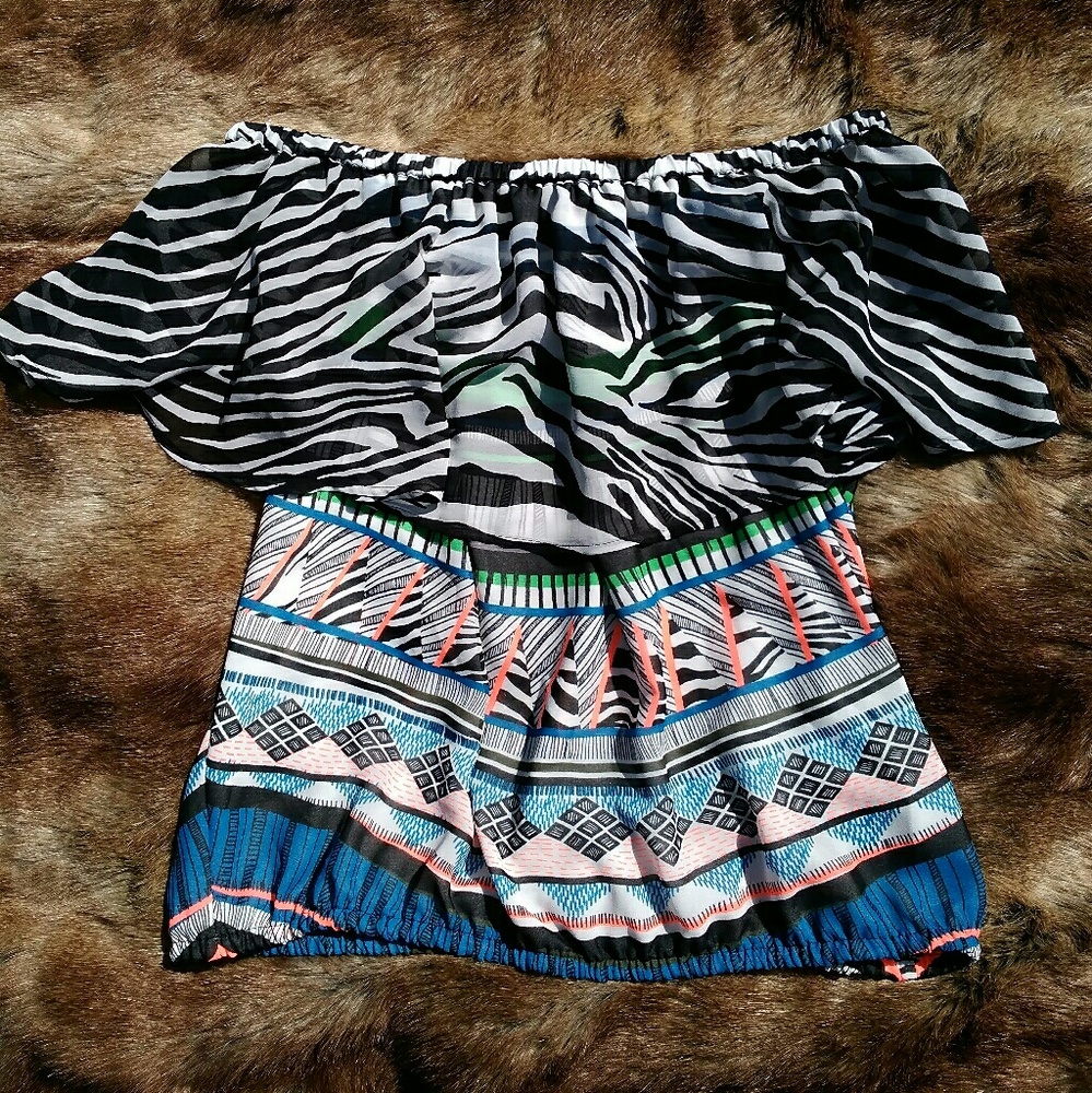 SALE Express pattern top - Picture 2 of 4
