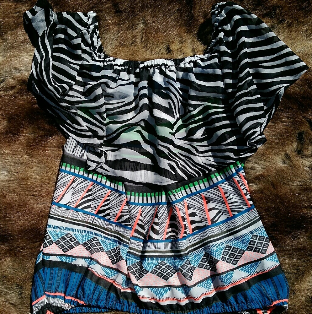 SALE Express pattern top - Picture 3 of 4
