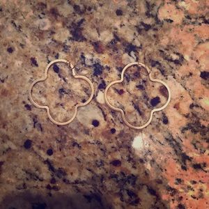 NWOT High Quality Gold Earrings