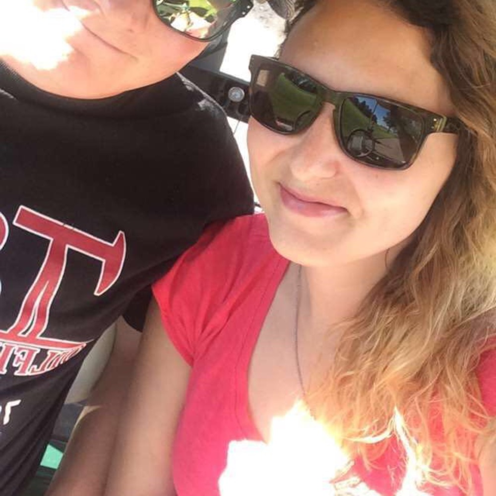 Meet your Posher, Alicia