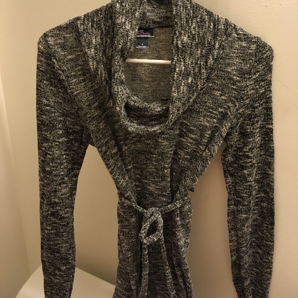 Maternity sweater