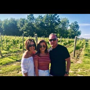 Meet your Posher, Jennifer