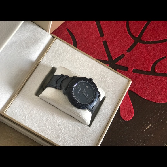 Versace watch navy blue authentic main image 5