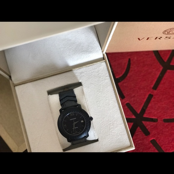 Versace watch navy blue authentic main image 6