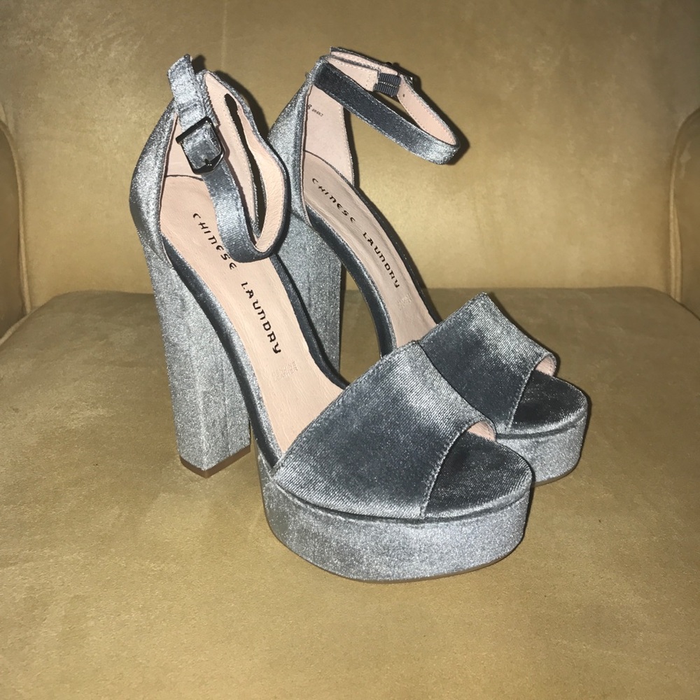 NBW Chinese Laundry platform heels!