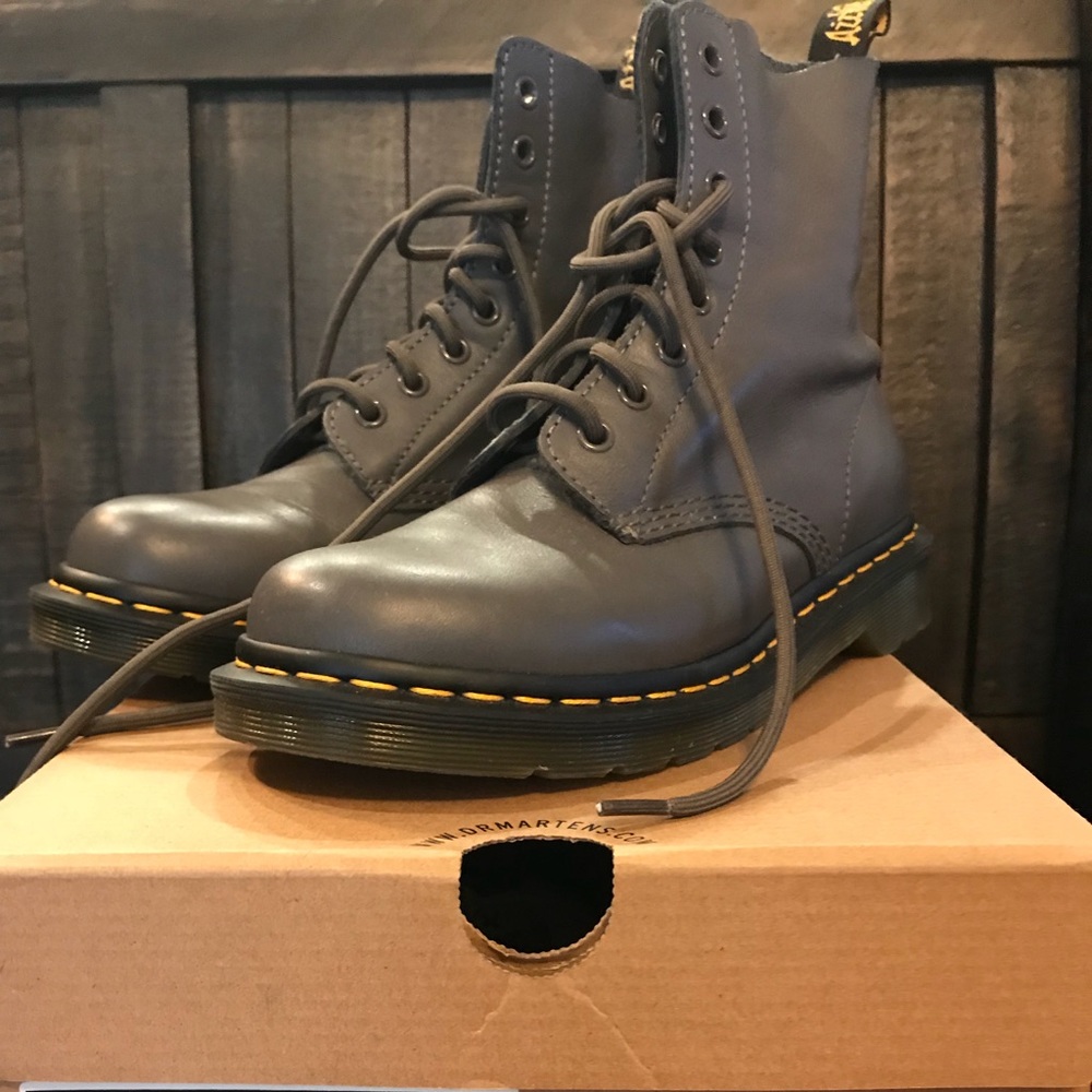 Dr. Marten Grey Pascal Boot
