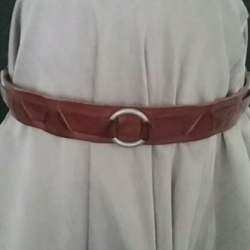 Belt - Picture 2 of 3