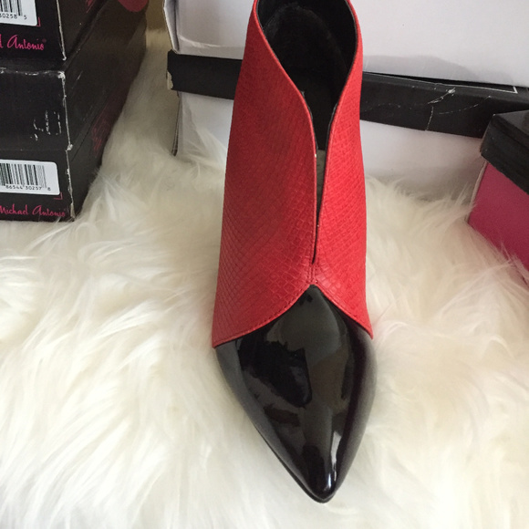 Camila - Picture 4 of 6