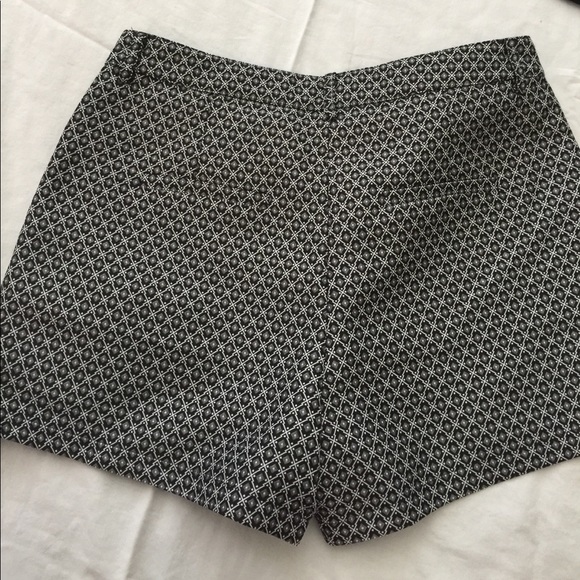 ⚡️SALE⚡️Pattern shorts - Picture 4 of 4