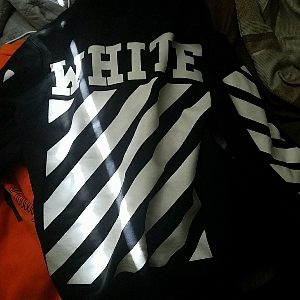 Off White