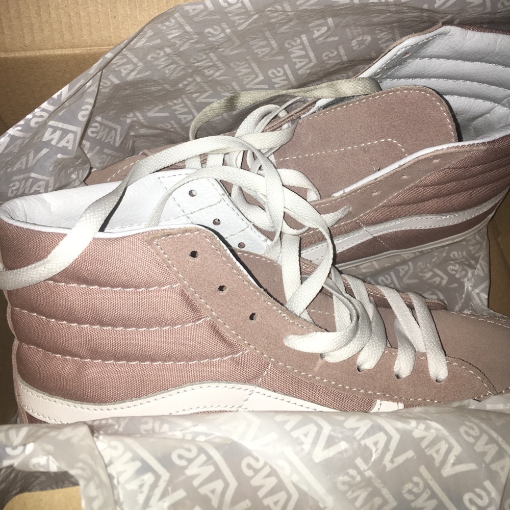 Deep Pink / Salmon Sk8- Hi Vans
