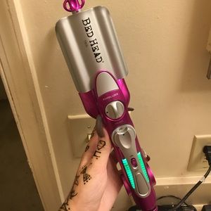 Bed head wave curler :))