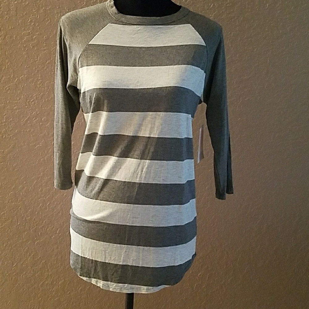 XS Lularoe Randy