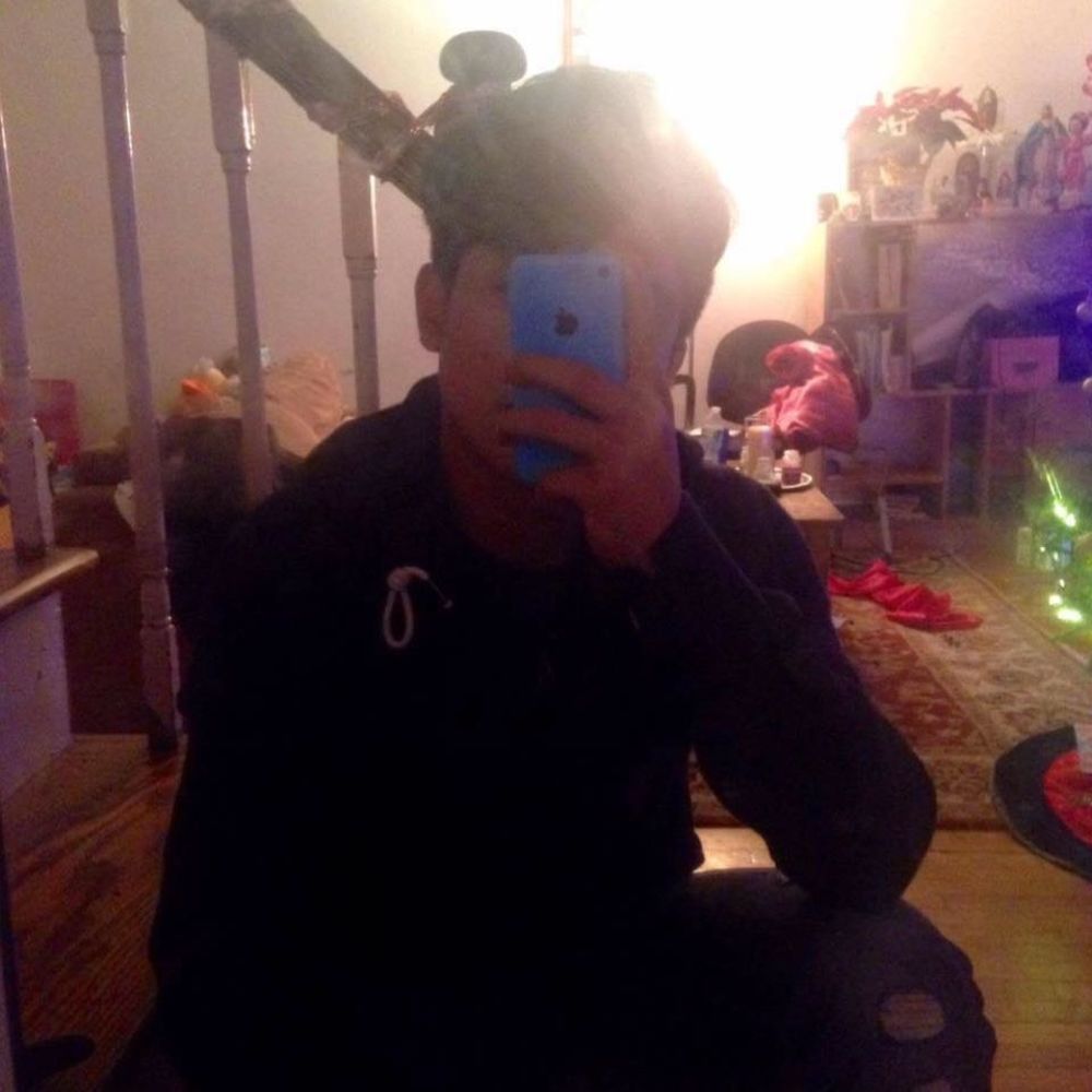 Meet your Posher, Alex