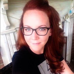 Meet your Posher, Nikki