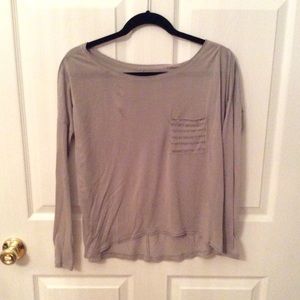 American Eagle long sleeve flowy gray top
