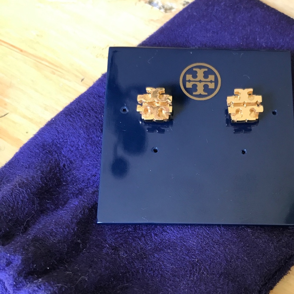 Tory Burch small T logo earrings