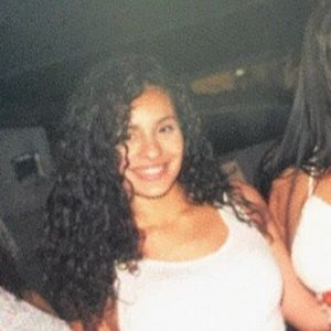 Meet your Posher, Fadila