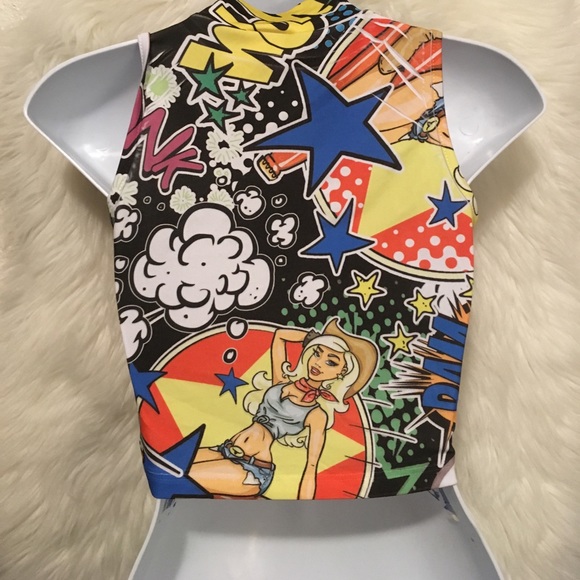 Body Central M/L Comic Crop Top - Picture 5 of 5