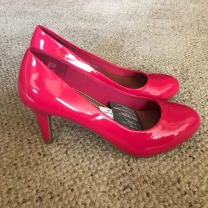 Memory Foam Comfort Plus Heels