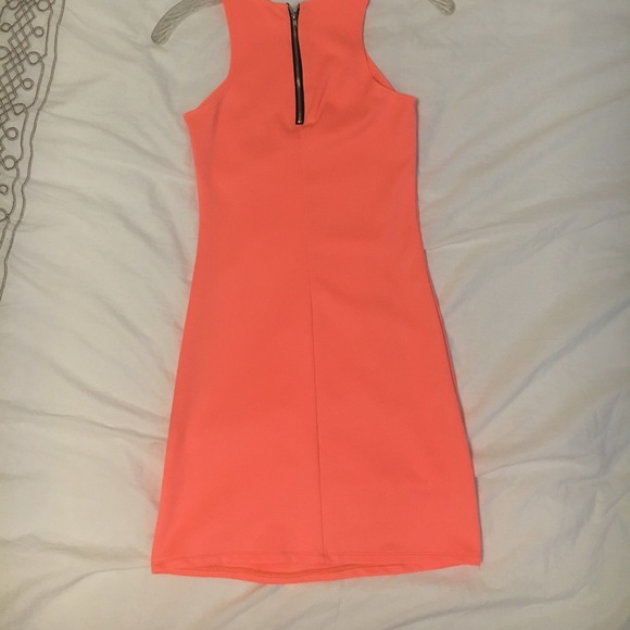 Bodycon - Picture 2 of 2