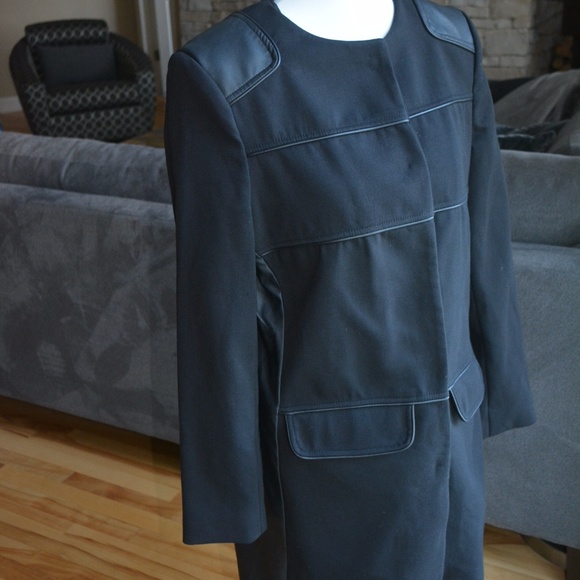 BEBE BLACK KNEE LENGTH COAT - Picture 3 of 5