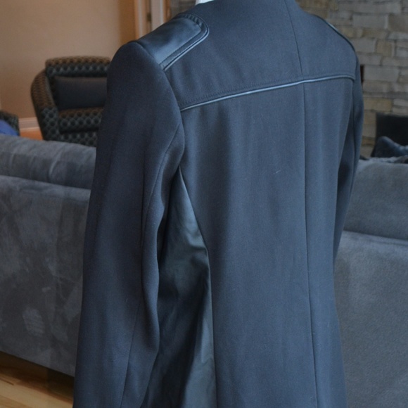 BEBE BLACK KNEE LENGTH COAT - Picture 5 of 5