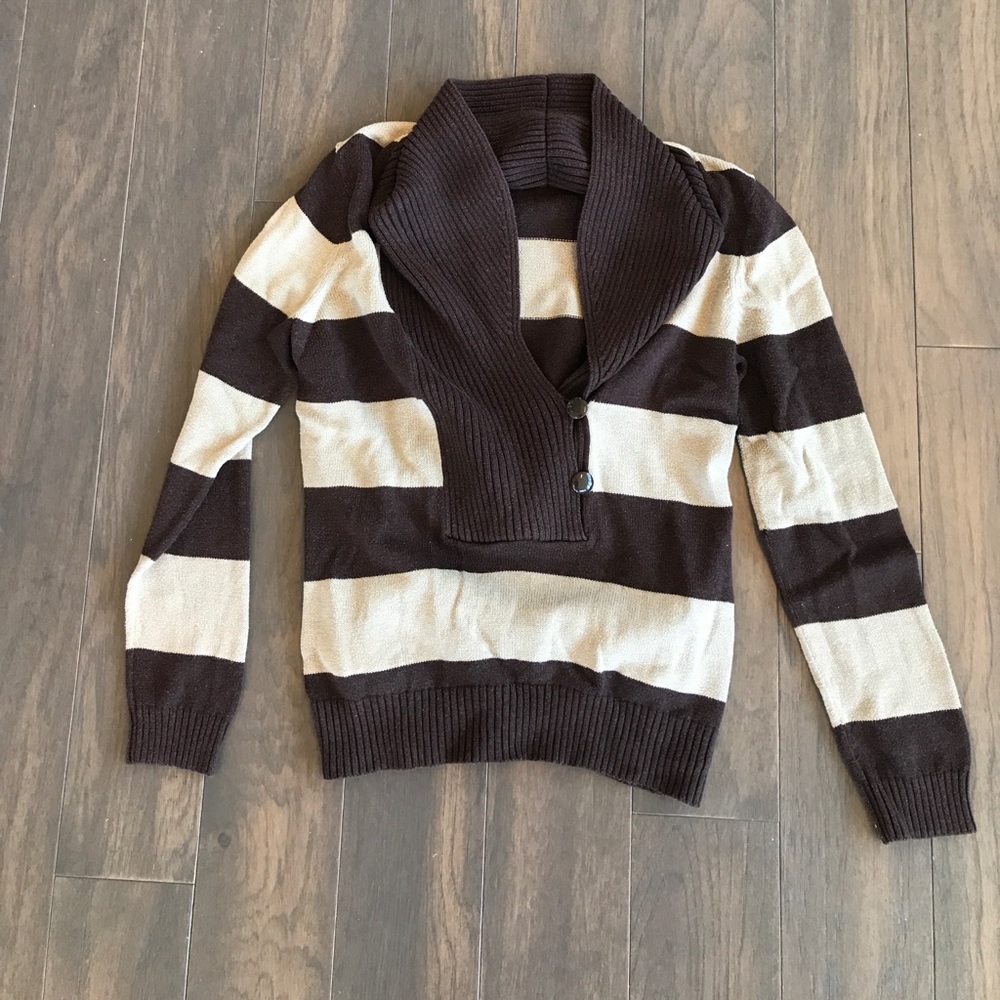 Banana Republic Brown Stripped Sweater