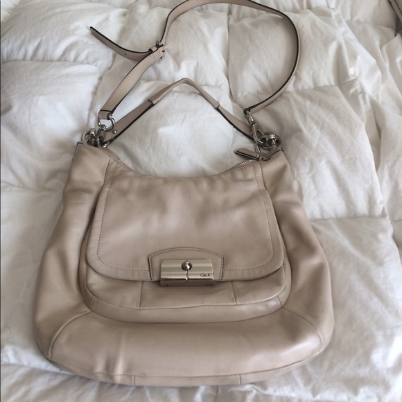 Coach purse - Picture 1 of 4