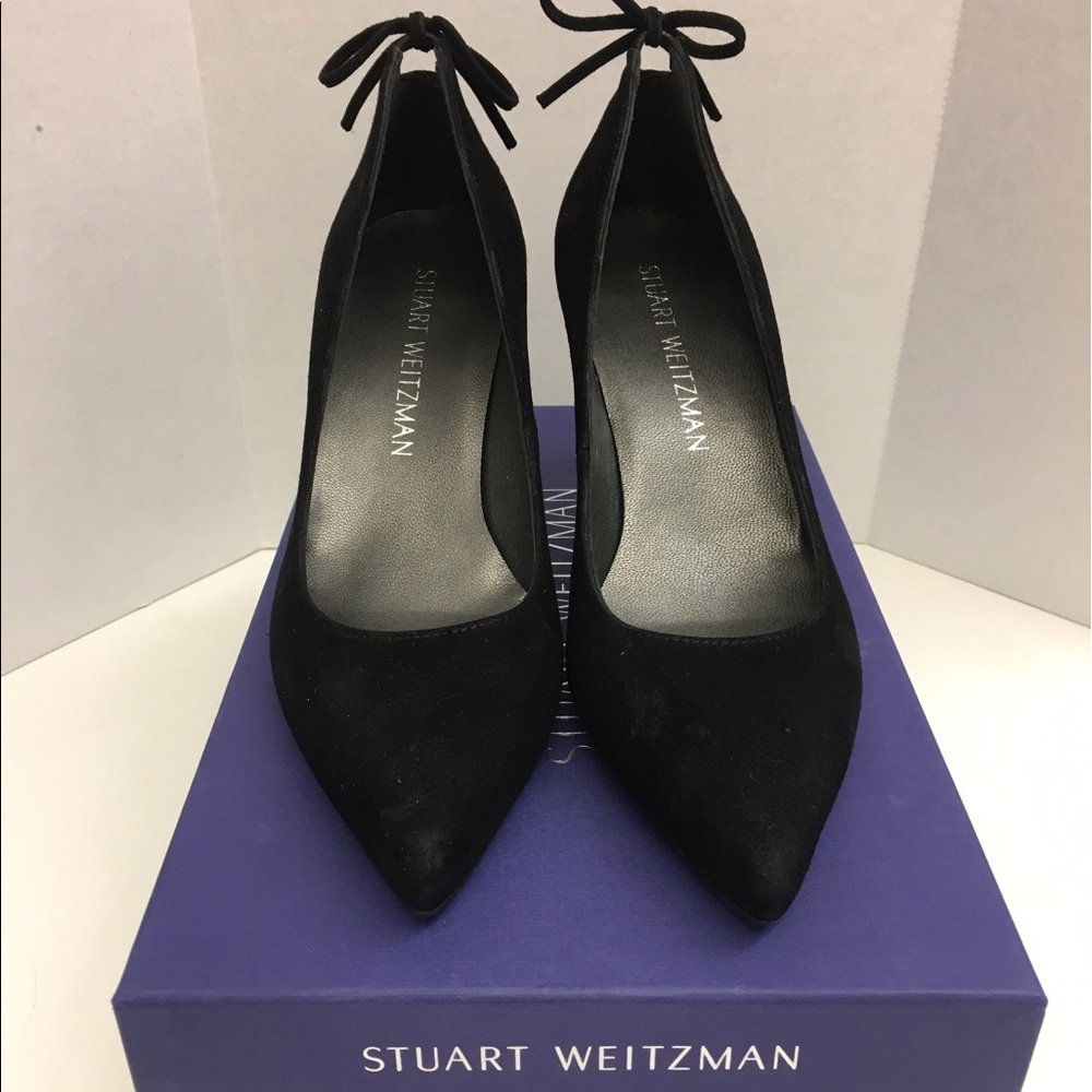 Stuart Weitzman Peekamid Pump