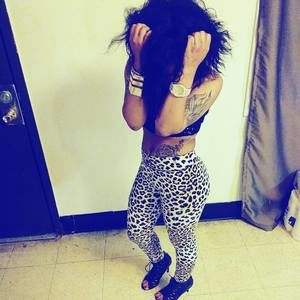 Meet your Posher, Dusa