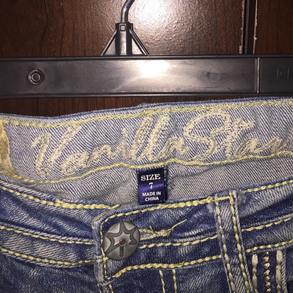 Jeans - Picture 3 of 3