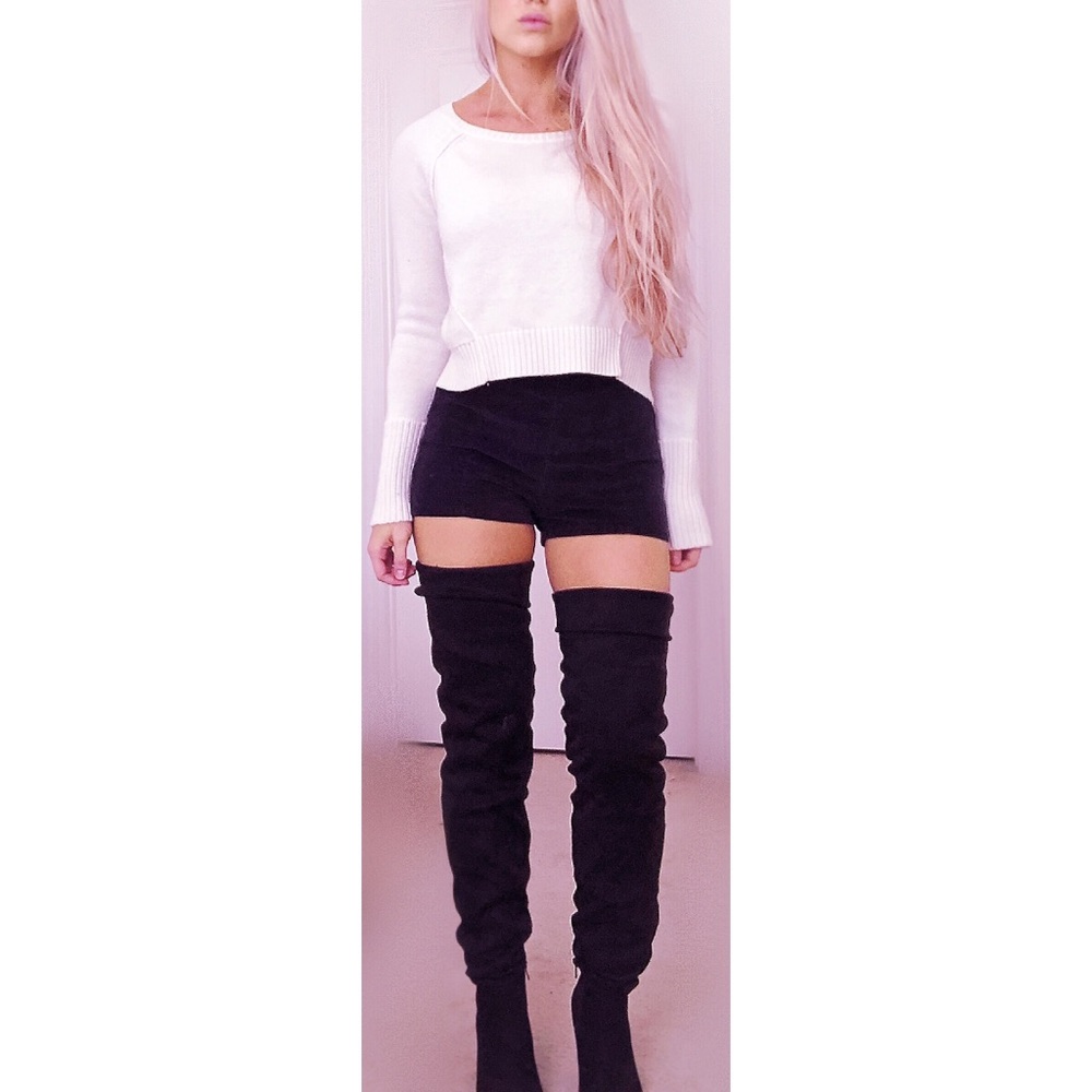Athleta Cream Sweater