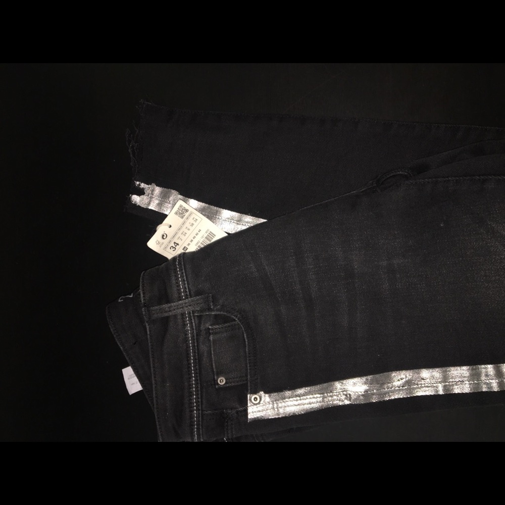 Jeans.