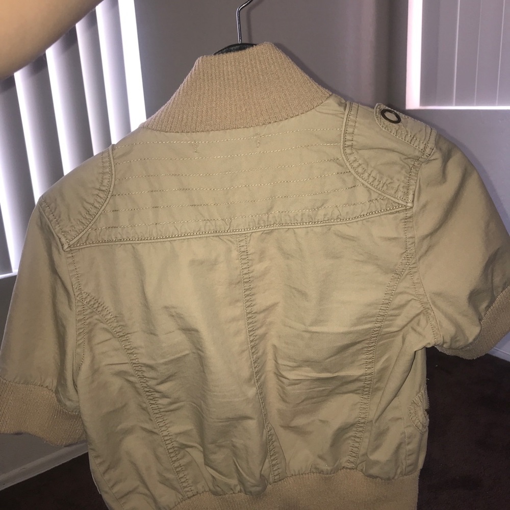 jacket - Picture 2 of 3