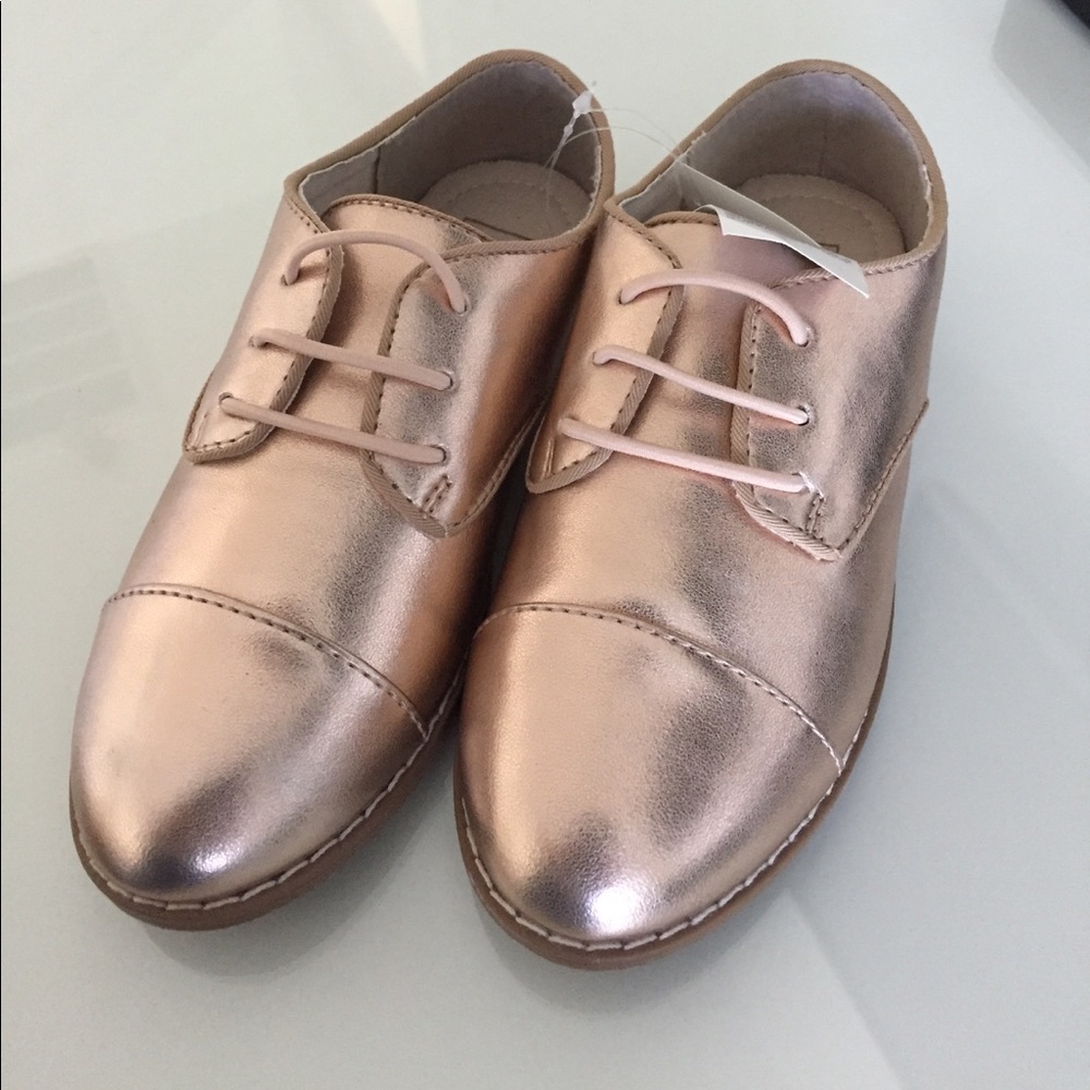 NWT rose gold gap oxfords