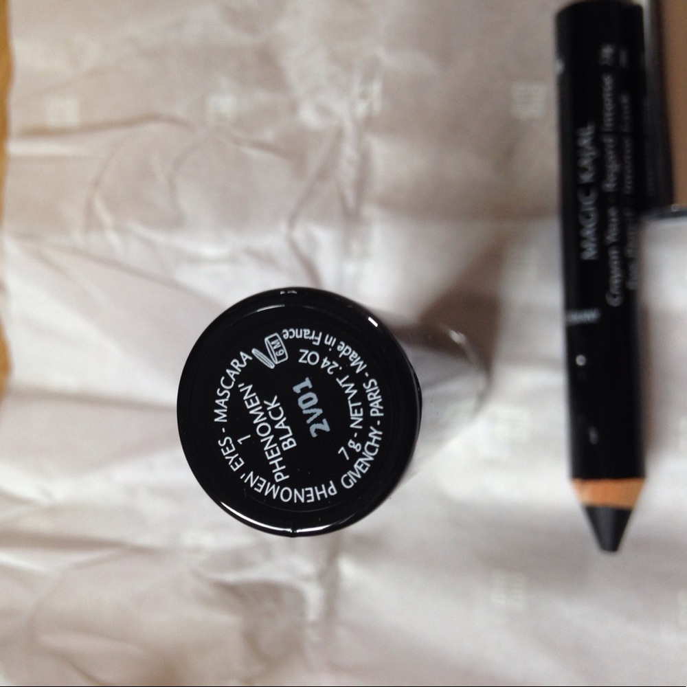 Givenchy Smoky Look - Picture 3 of 8