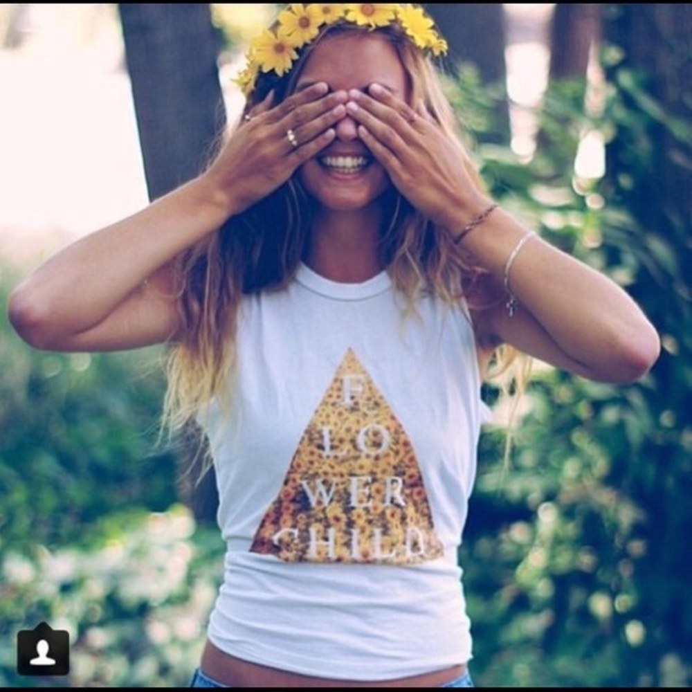 Brandy Melville Flower Child Tank 🌸🌼